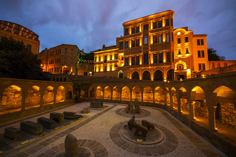 İstanbul'dan THY ile Bakü Turu - 3 Gece 4 Gün
